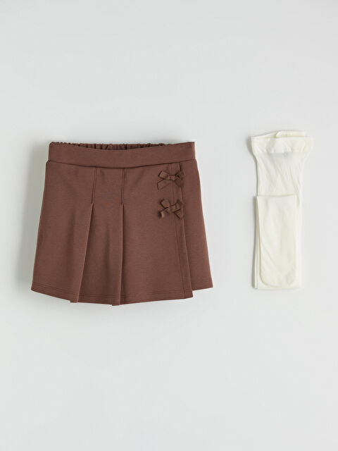 LCW Kids Kız Çocuk Şort Etek ve Külotlu Çorap  - S6G620Z1-HHA