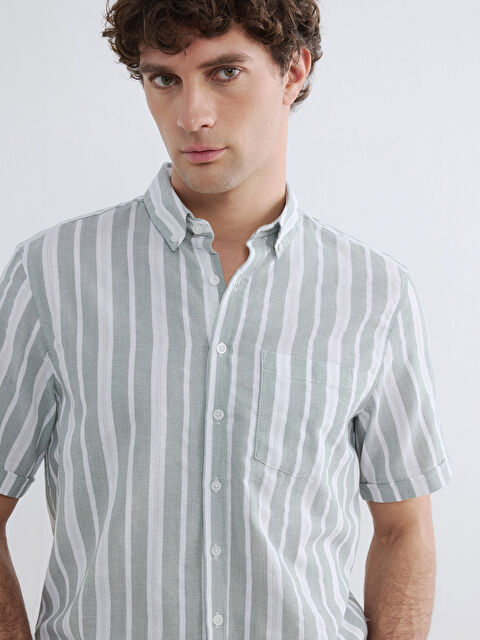 LCWAIKIKI Classic Regular Fit Çizgili Erkek Gömlek