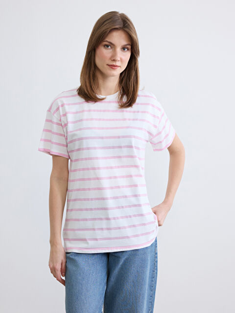 LCW Comfort Bisiklet Yaka Çizgili Kadın Tişört	 - S6G824Z8-LHF