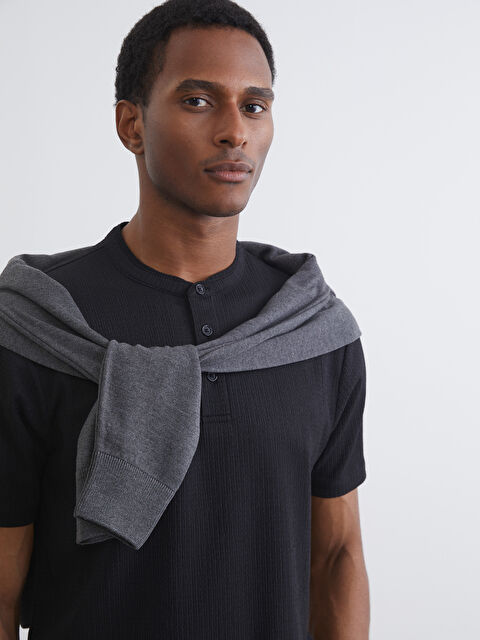 LCW Vision Man BLACK T-Shirt - S6GI58Z8-CVL