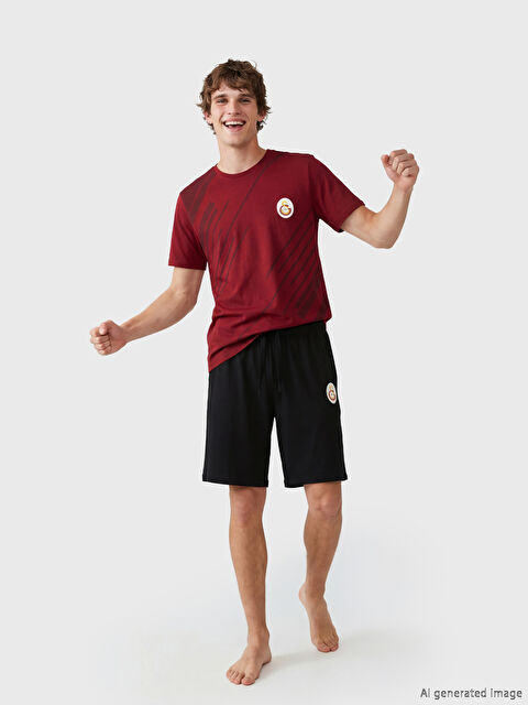 LC WAIKIKI Galatasaray Baskılı Erkek Şortlu Pijama Takımı