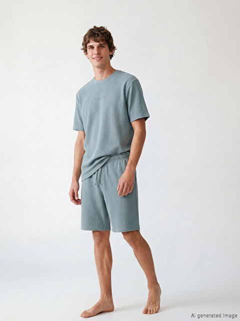 LC WAIKIKI Standart Kalıp Florida Baskılı Erkek Şortlu Pijama Takımı