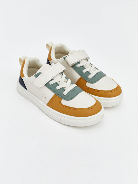 LCW STEPS Bağcık ve Cırt Cırtlı Erkek Bebek Spor Ayakkabı - S6GQ37Z1-S36