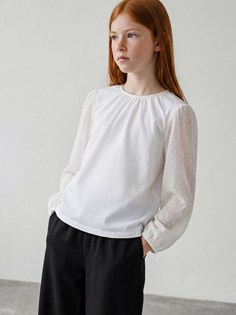 LCW Kids Bisiklet Yaka Puantiye Kollu Kız Çocuk Tişört - S6GS56Z4-R9J