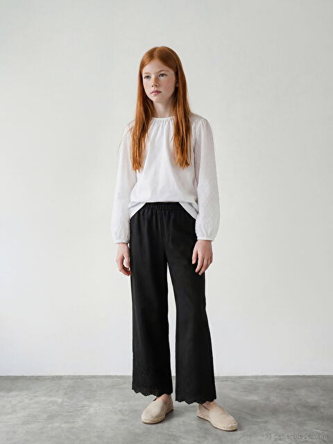 LCW Girls Studio Beli Lastikli Fisto Detaylı Kız Çocuk Pantolon - S6GT02Z4-CVL