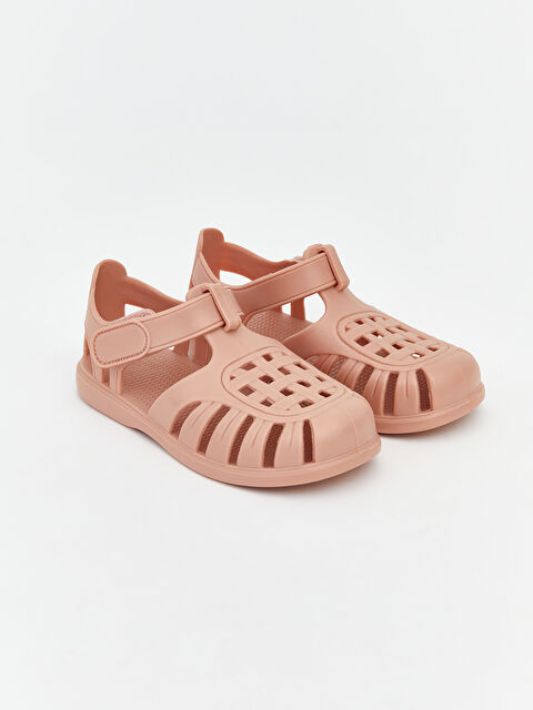 LCW STEPS Cırt Cırt Kapamalı Kız Bebek Sandalet - S6GV56Z1-V2Z