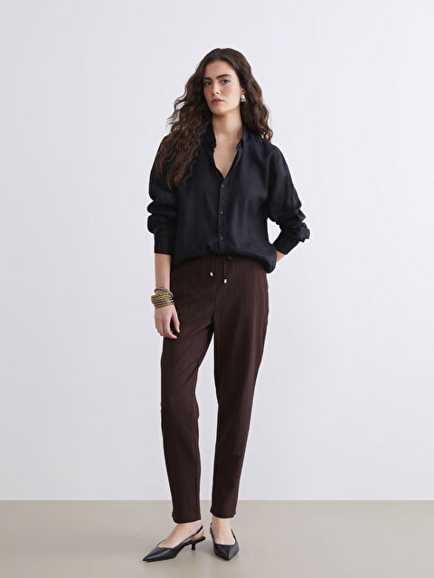 LCW Vision Beli Lastikli Dokulu Havuç Kesim Kadın Pantolon - S6H600Z8-ZLZ