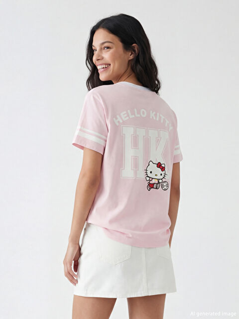 XSIDE V Neck Hello Kitty Oversize Printed Women's T-Shirt - S6H842Z8-QNT