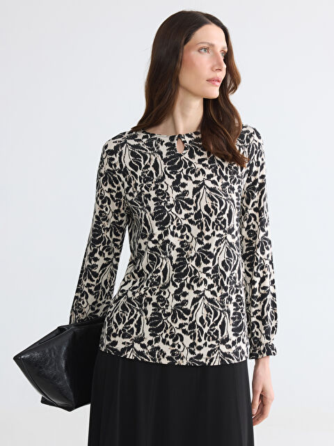 LCW Grace Bisiklet Yaka Desenli Bluz