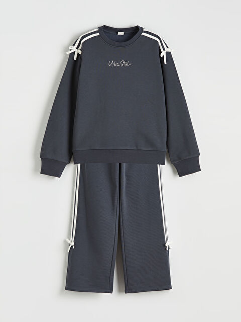 LCW Kids Fiyonk Detaylı Kız Çocuk Eşofman Takım