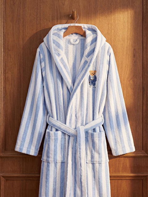 LCW HOME Ayı Teddy Nakışlı Erkek Bornoz 