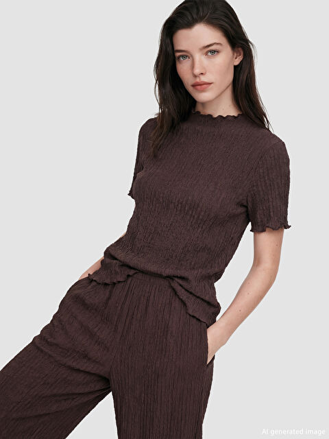 LCW Comfort Ruffled Stand-up Collar Textured Women's T-Shirt