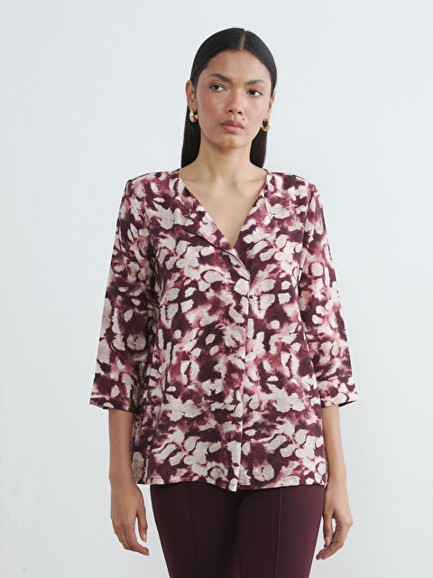 LCWAIKIKI Classic Kaçık Yaka Desenli Bluz - S6HS15Z8-LQY