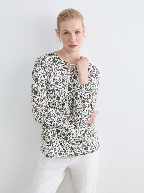 LCW Grace Bağlamalı Yaka Çiçekli Bluz - S6I511Z8-LRR