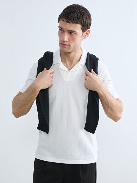 LCW Vision تيشيرت رجالي بملمس مميز للمصيف - S6I977Z8-Q6K