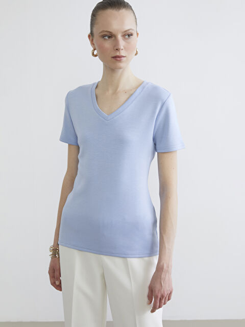 LCW EVERYDAY V-Neck Soft Touch Women's T-Shirt - S6I981Z8-GAV