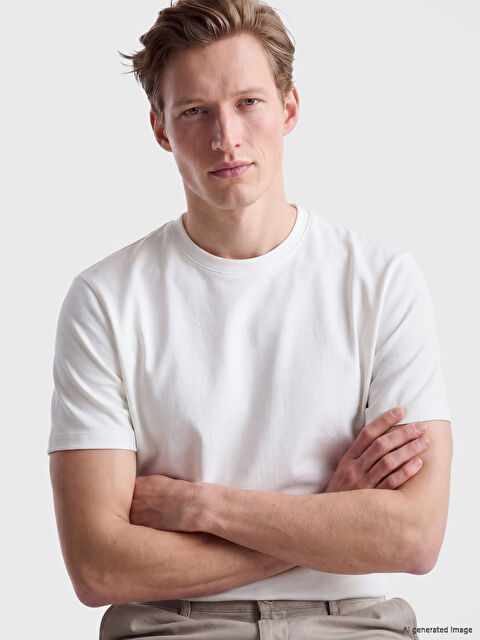 LCWAIKIKI Classic Loose Fit Basic Dry Touch Tişört