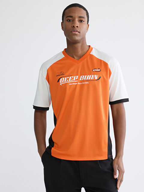 XSIDE V Yaka Baskılı Bol Kalıp Erkek Tişört - S6IF03Z8-GQM