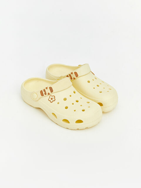 LCW STEPS Çiçek Baskılı Kadın Plaj Sandaleti  - S6IL61Z8-2RF