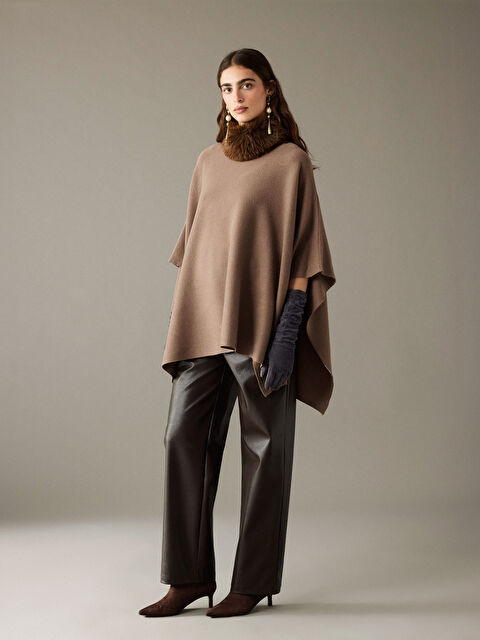 LCW Vision Standart Fit Kadın Deri Görünümlü Pantolon - S6IN65Z8-ZQP