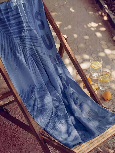 LCW ACCESSORIES Desenli Erkek Çocuk Plaj Havlusu 70x150 cm