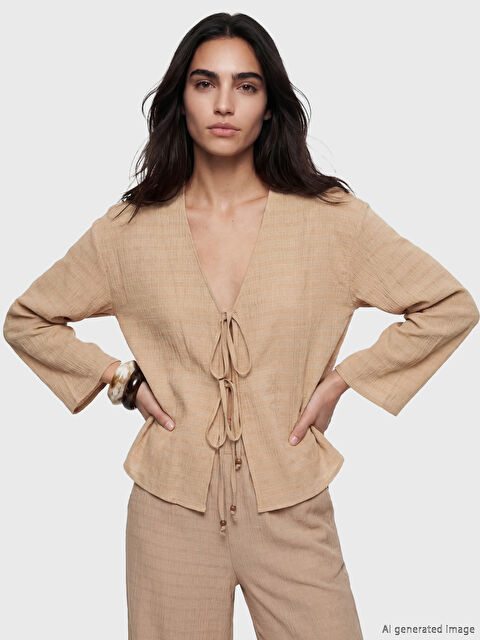 LCW Vision كيمونو نسائي بياقة على شكل حرف V من قماش دوبي