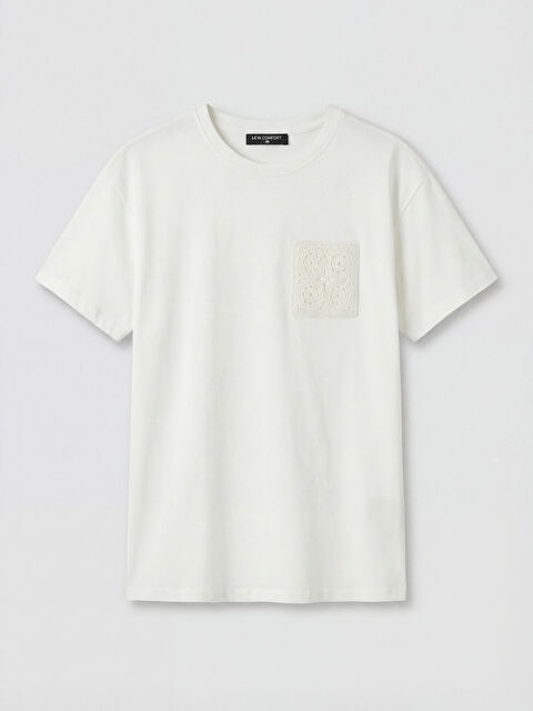 LCW Comfort Bisiklet Yaka Nakış Detaylı Kadın Tişört - S6IU40Z8-R9J