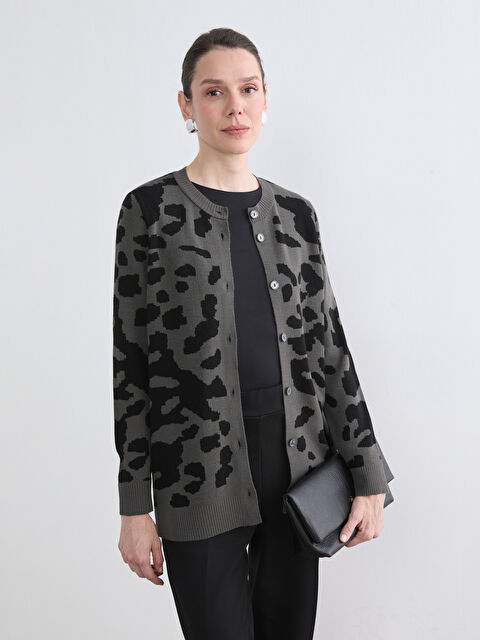 LCW Grace Bisiklet Yaka Leopar Desenli Kadın Triko Hırka - S6IV50Z8-MHH