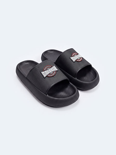 LCW STEPS سليدرز سميكة النعل بطبعة كلية للرجال