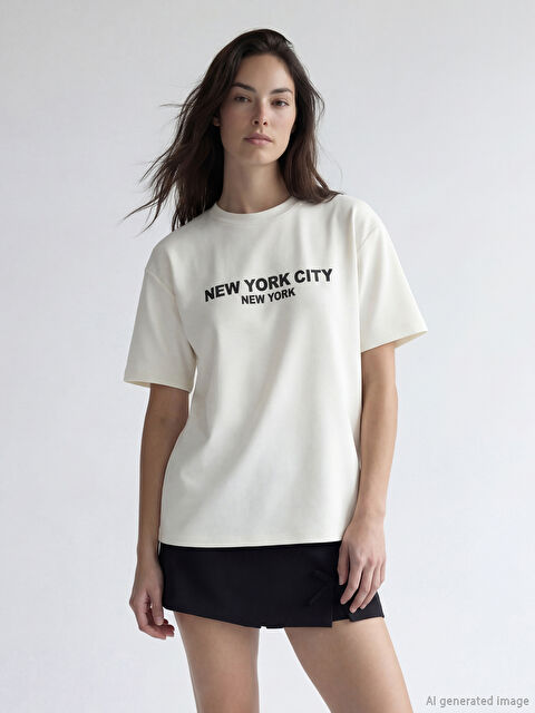XSIDE New York Baskılı Soft Touch Kadın Tişört - S6J176Z8-R9J