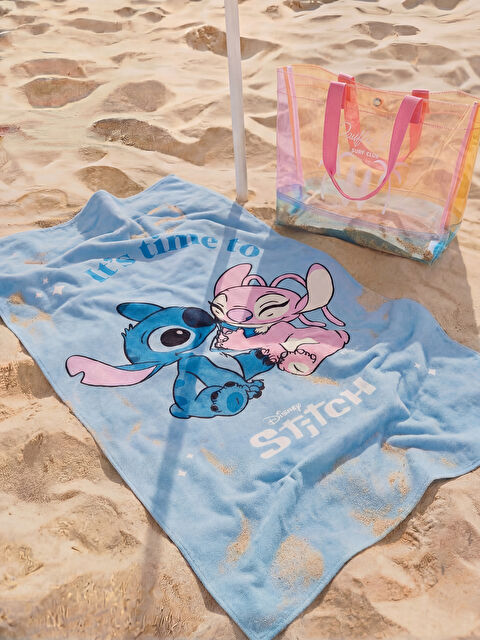 LCW HOME Lilo ve Stitch Baskılı Kadın Plaj Havlusu 70x150 cm