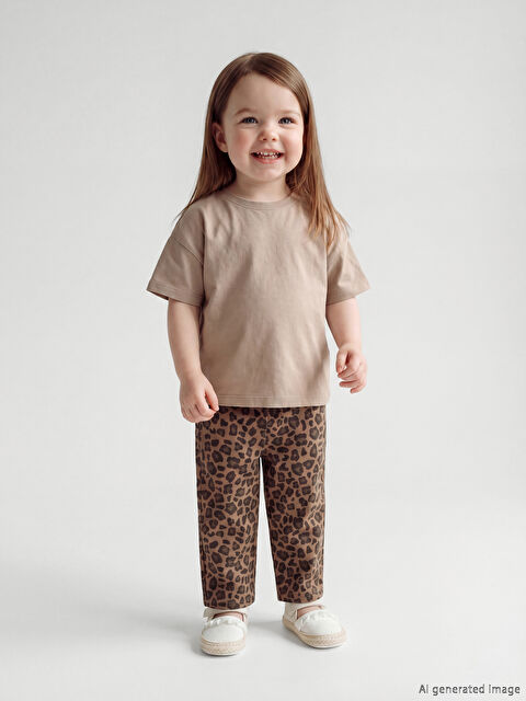 LCW baby Regular Fit Kız Bebek Gabardin Pantolon