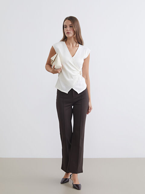 LCWAIKIKI Classic Yüksek Bel İspanyol Paça Kadın Pantolon - S6JB05Z8-ZP7