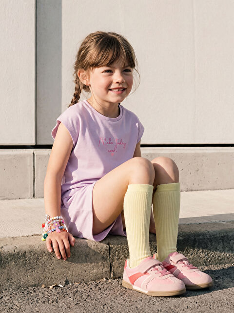 LCW Kids Baskılı Kız Çocuk Soft Touch Tişört ve Şort