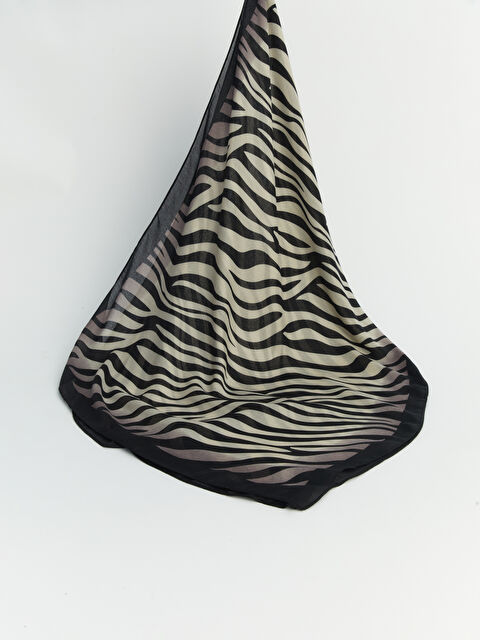 LCW ACCESSORIES وشاح نسائي بنمط الحمار الوحشي - S6JP51Z8-LQJ