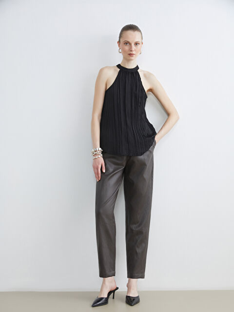 LCWAIKIKI Classic Elastic Waist Women's Faux Leather Trousers - S6JS35Z8-HDB