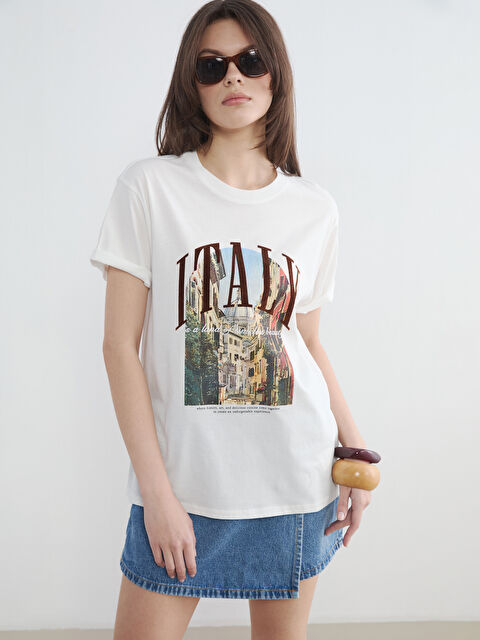 LCW Vision Bisiklet Yaka Italy Baskılı Kadın Tişört - S6JT41Z8-R9J