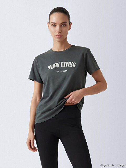 KOOR SPORT Woman GREEN Sports T-Shirt