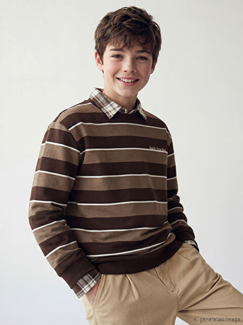 LCW Kids Bisiklet Yaka Çizgili Erkek Çocuk Sweatshirt