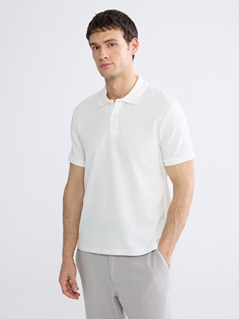 LCW Vision تيشيرت البولو: أناقة بسيطة للرجل العصري. - S6K884Z8-R9J