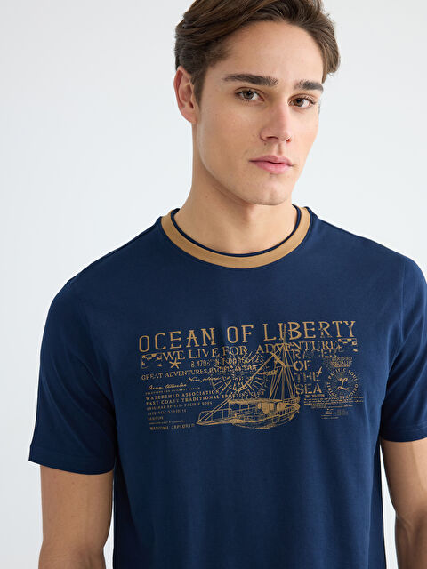 LCWAIKIKI Classic Man NAVY T-Shirt - S6KA18Z8-DWP