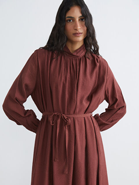 LCW Modest Dik Yaka Kuşaklı Oversize Büzgülü Elbise - S6KA44Z8-D3P