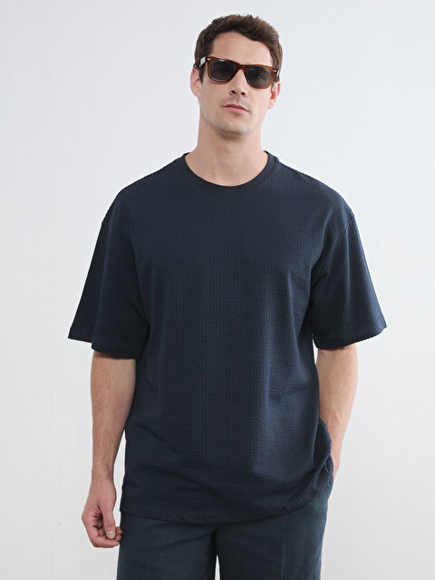 LC WAIKIKI Bisiklet Yaka Dokulu Erkek Tişört - S6KD86Z8-DGZ