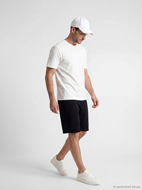 LCWAIKIKI Classic Regular Fit Erkek Şort