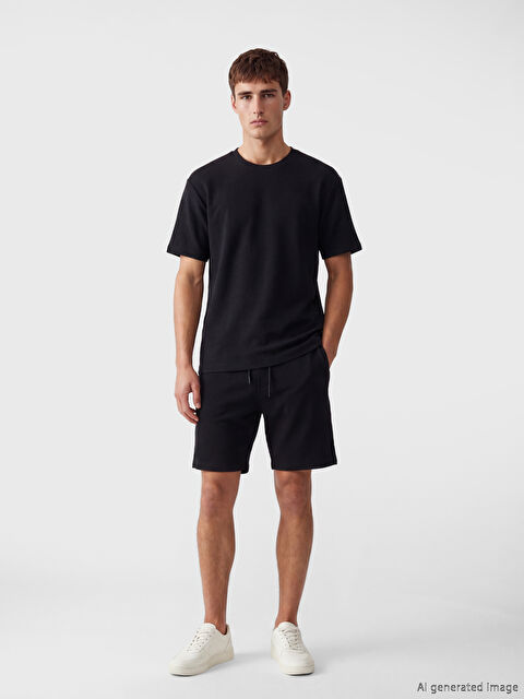 LCW Vision Regular Fit Ottoman Erkek Şort