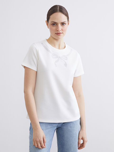 LCW EVERYDAY Μπλουζάκι με λεπτομέρεια φιόγκου με στρας για γυναίκες - S6KI85Z8-R9J