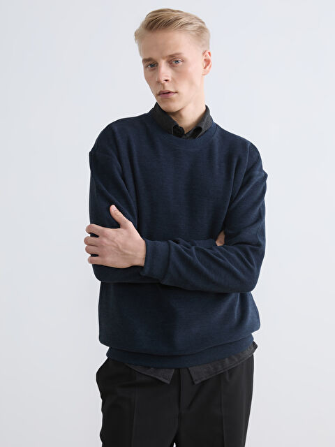 LCW Vision Bisiklet Yaka Erkek Sweatshirt