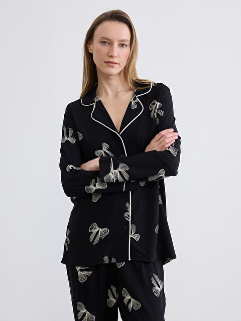 LCW DREAM Gömlek Yaka Fiyonk Desenli Kadın Pijama Takım - S6KP89Z8-LQJ