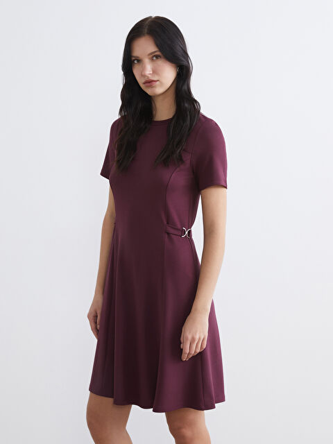 LCW Comfort Bisiklet Yaka Süs Kemer Detaylı Mini Elbise	 - S6KQ16Z8-HFC