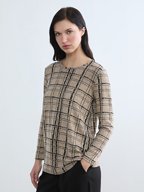 LCW Grace Bisiklet Yaka Desenli Kadın Tişört		
 - S6KQ36Z8-LQA